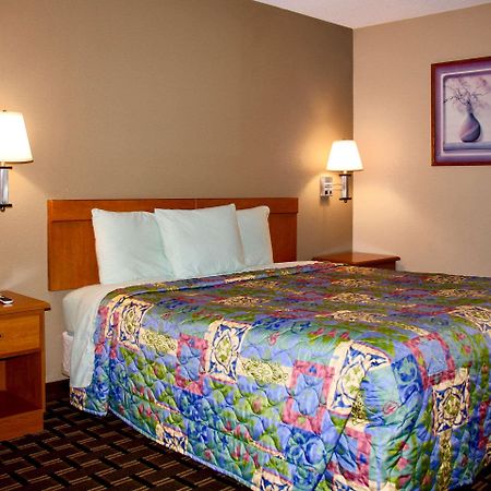 Rodeway Inn University Area Charlotte Dış mekan fotoğraf