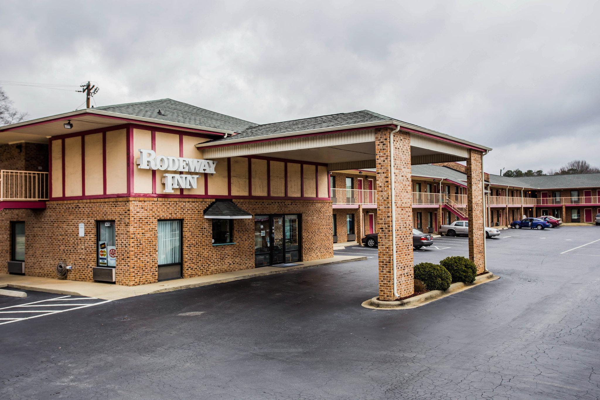 Rodeway Inn University Area Charlotte Dış mekan fotoğraf